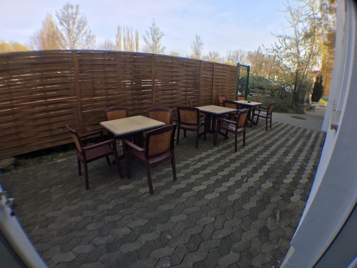 אשרסלבן Motel Monteur מראה חיצוני תמונה